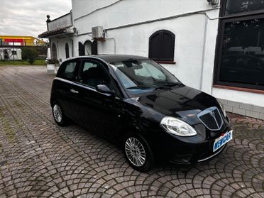Lancia Ypsilon 1.3 MJT 75 CV Platino IDONEA PER NEOPATENTATI PERMUTABILE
