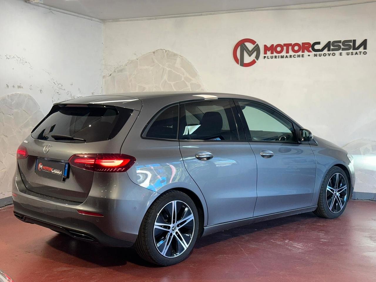 Mercedes-benz B 180 d Automatic AMG Line Premium Plus