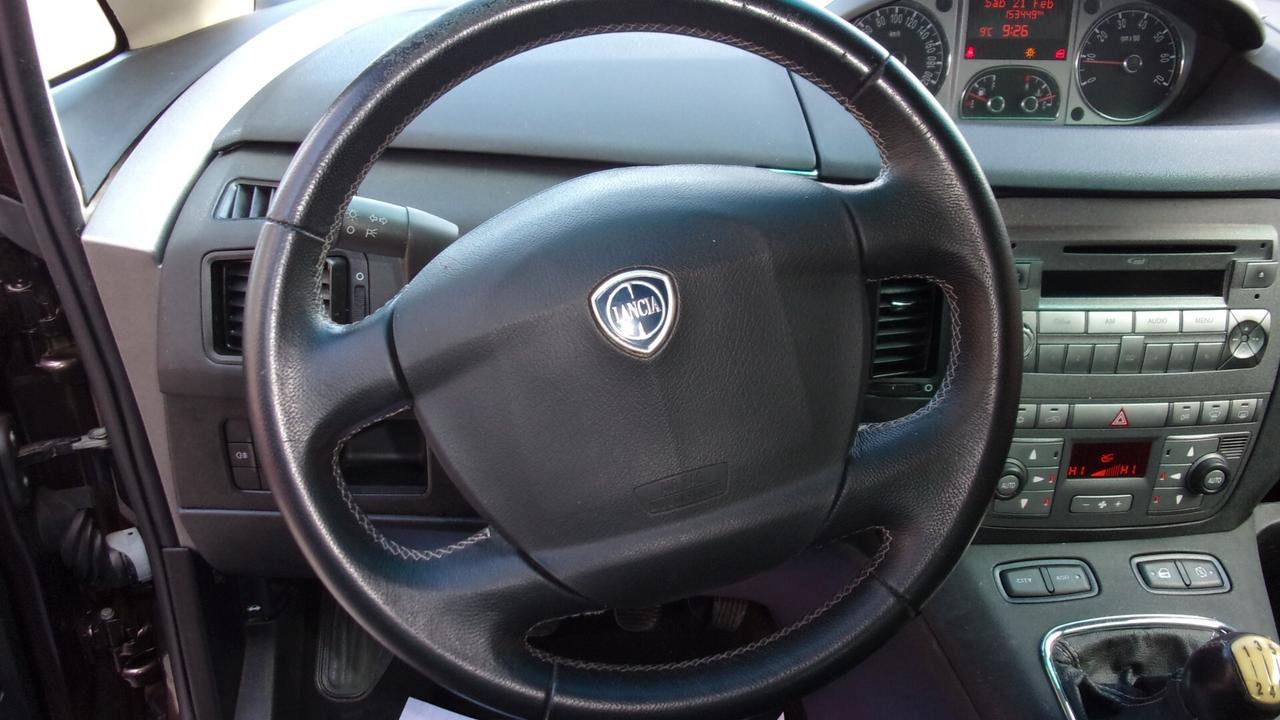 Lancia MUSA 1.3 Mjt 95 CV Gold