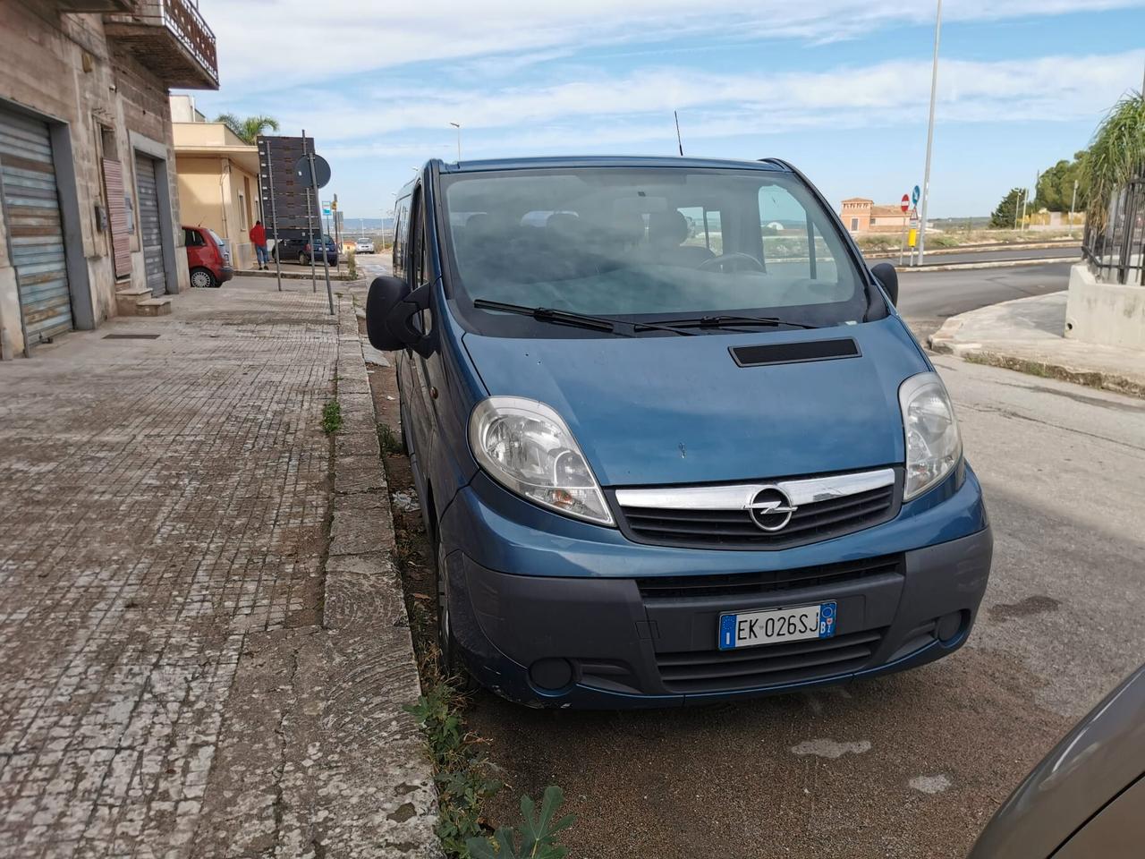 Opel Vivaro 27 2.0 CDTI PC-TN Combi 9 posti