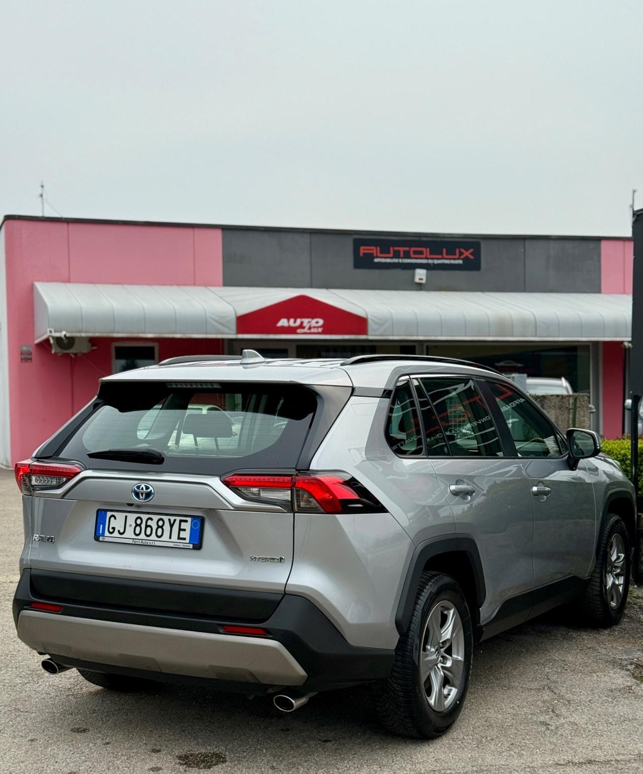 Toyota RAV4 2.5 HV E-CVT 2WD Style garanzia toyota