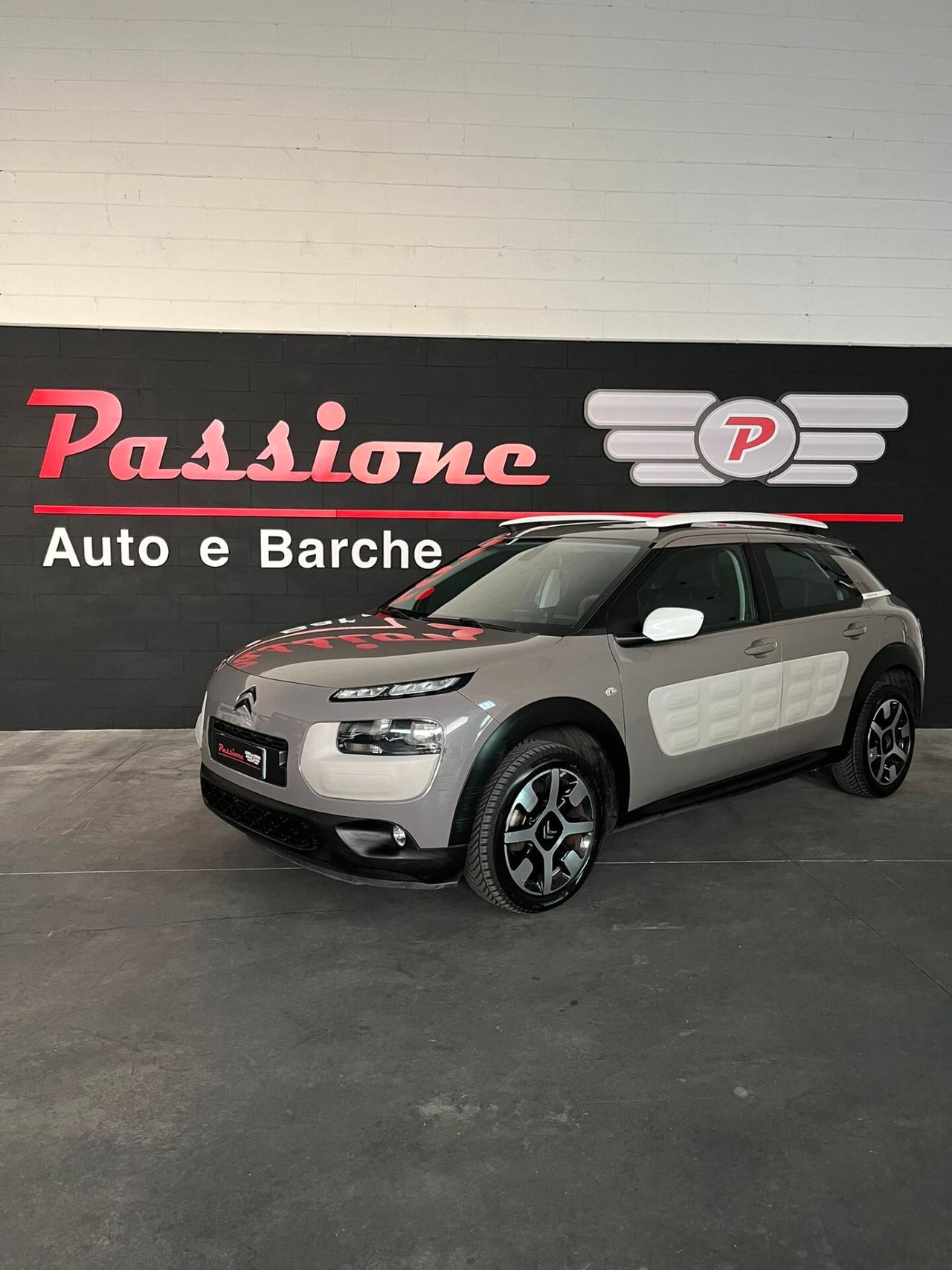 Citroen C4 Cactus PureTech 82 Shine Edition