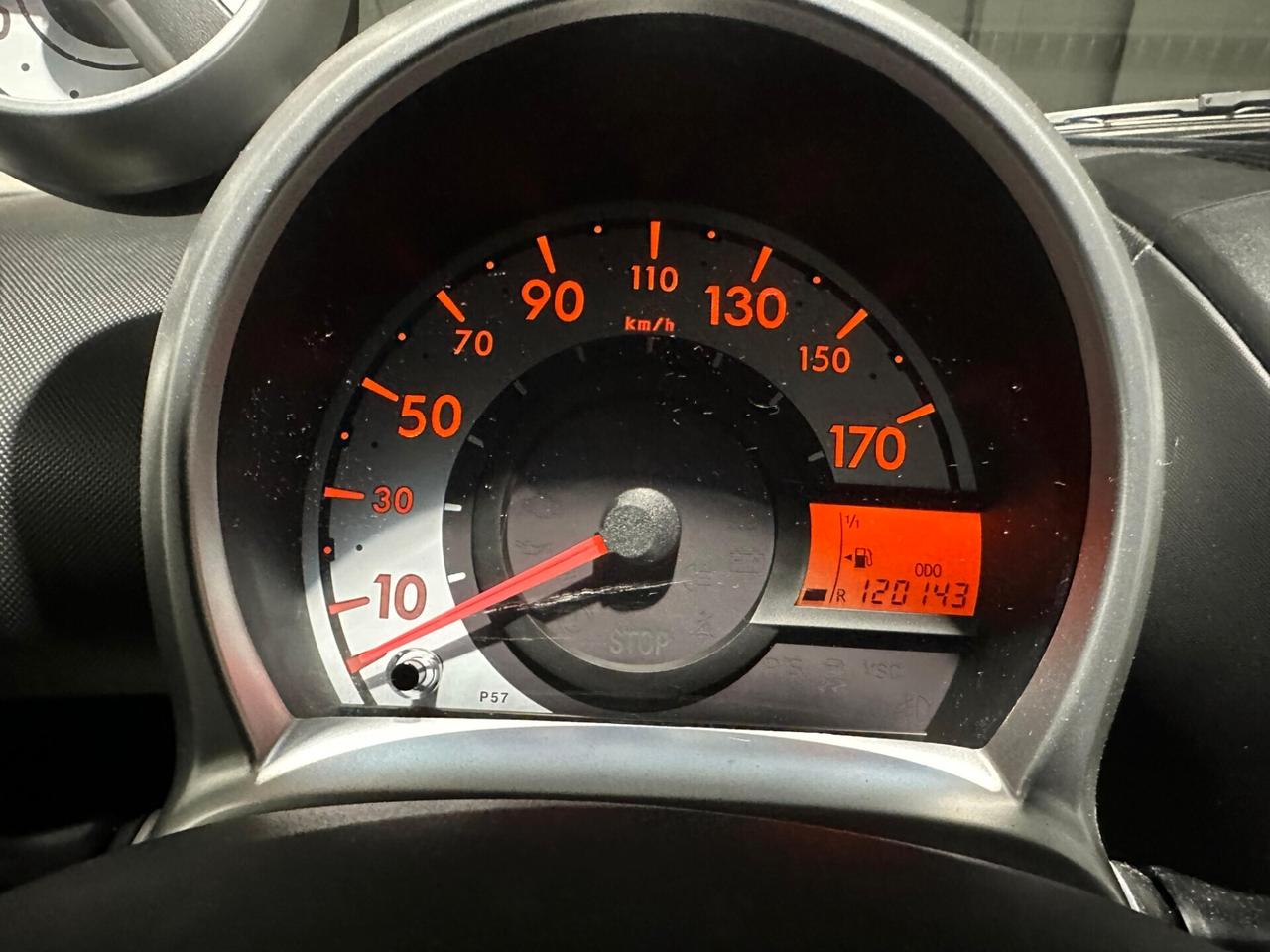 Peugeot 107 1.0 68CV 5p. Urban Move