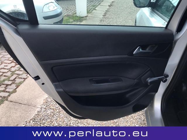 PEUGEOT 308 BlueHDi 100 S&S Business