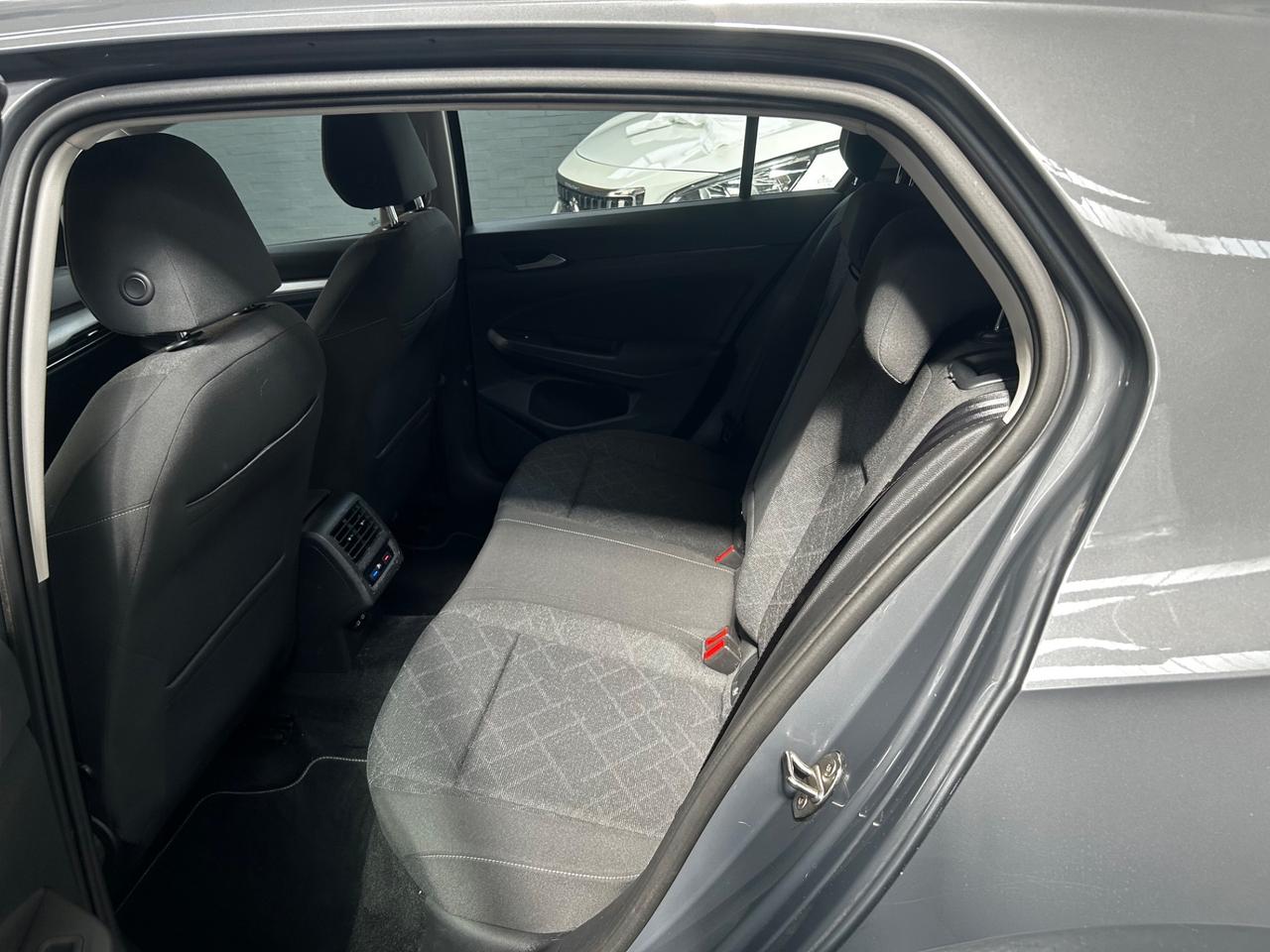 Volkswagen Golf 2.0 TDI 115 CV SCR Life Neopatentati