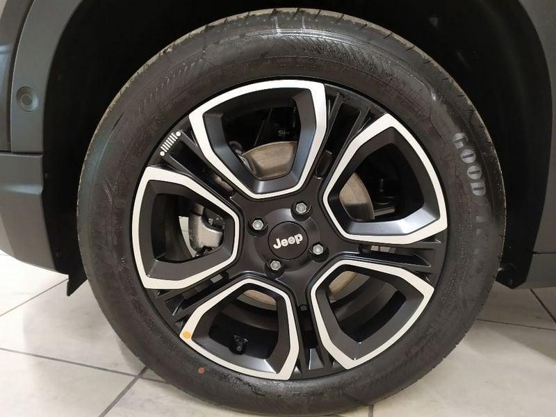 Jeep Avenger 1.2 turbo e-hybrid mhev Summit fwd 110cv edct6