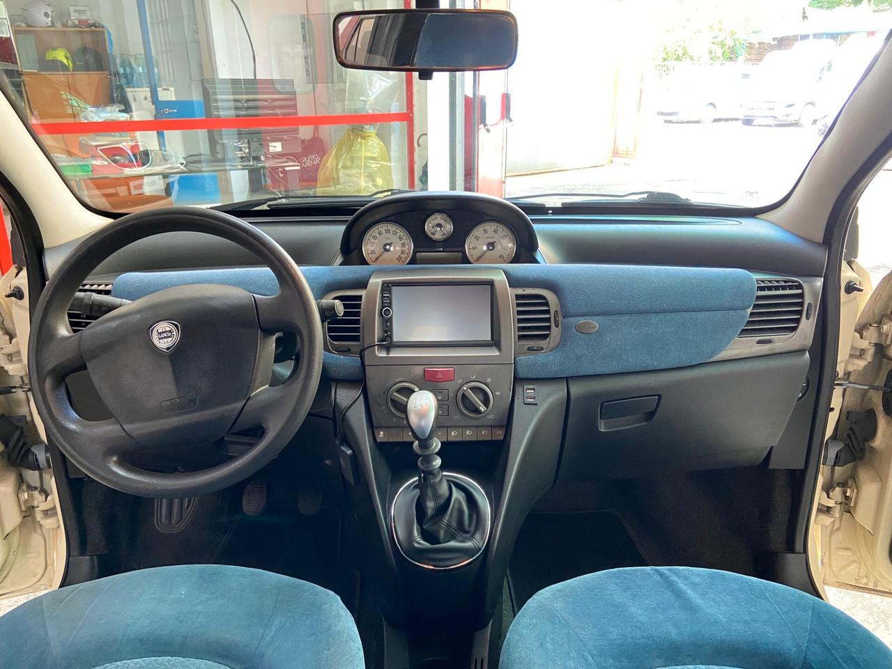 Lancia Ypsilon 1.2 Argento BENZINA/METANO!!!
