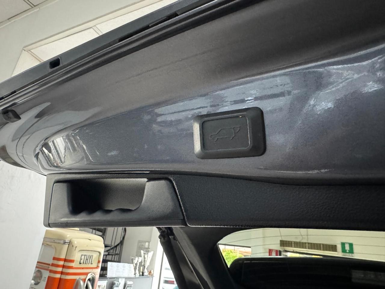 Toyota RAV 4 RAV4 2.5 HV (218CV) E-CVT 2WD Lounge PARI AL NUOVO TAGLIANDATO GARANZIA UFFICIALE
