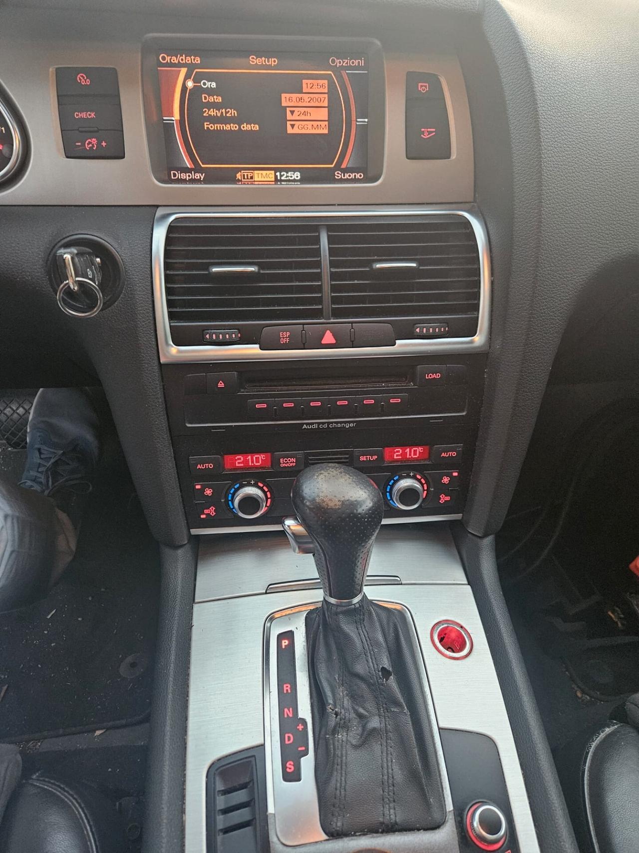 Audi Q7 3.0 V6 TDI 233CV quattro tiptronic