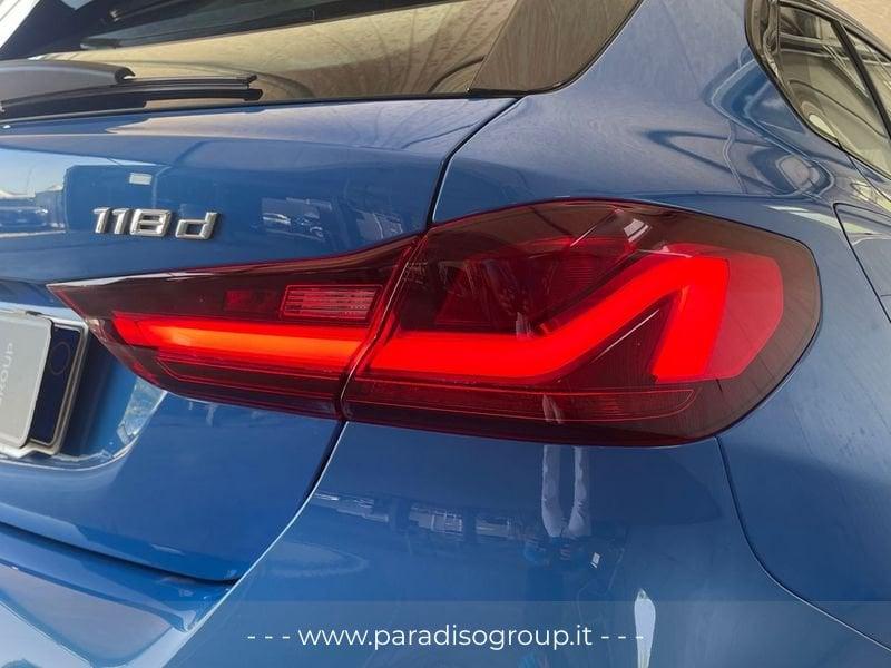 BMW Serie 1 118d 2024 - KM0 | 150CV DIESEL | BUSINESS