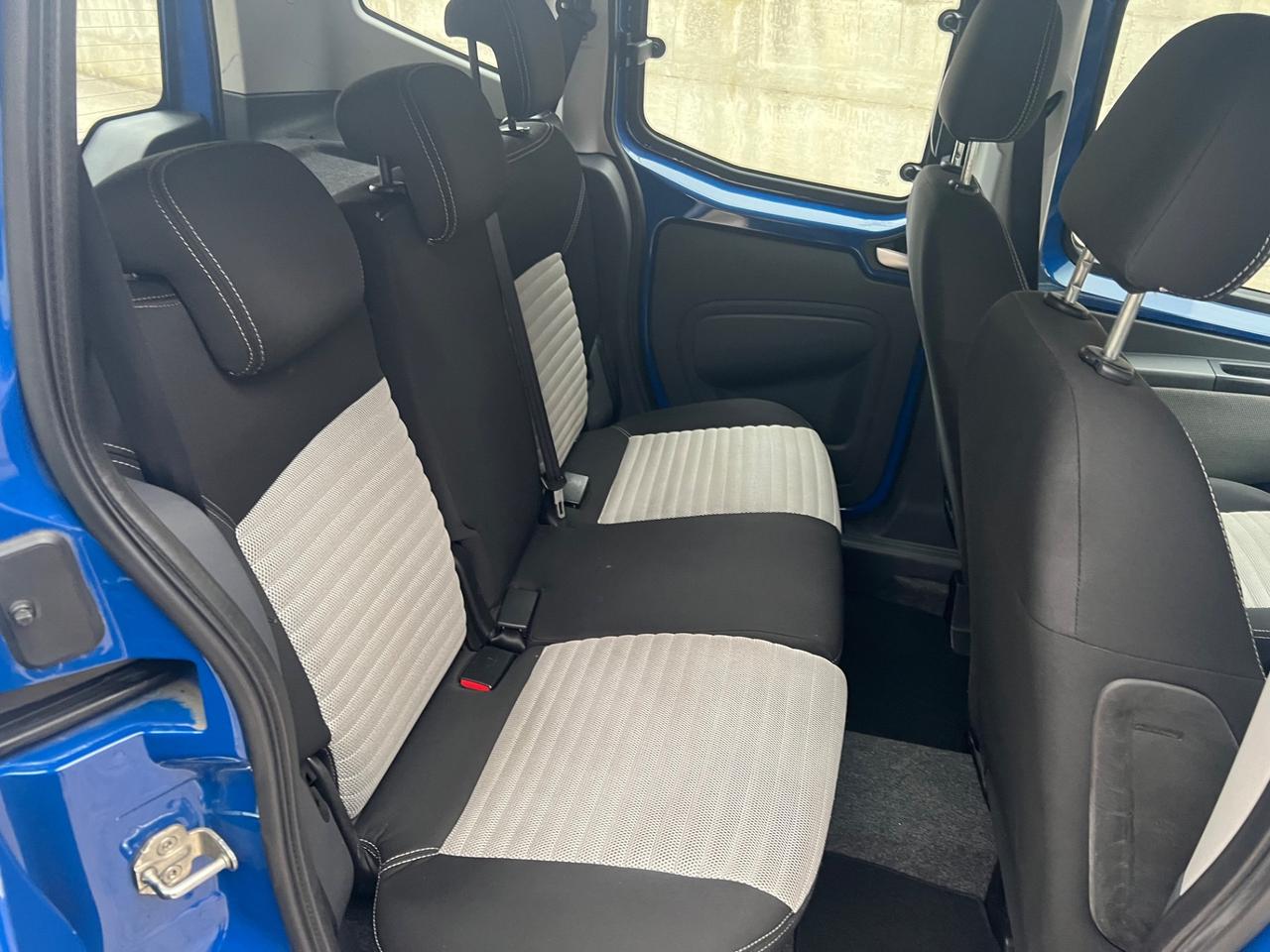 Fiat Qubo 1.3 MJT 75 CV Trekking 123.000 km automatico