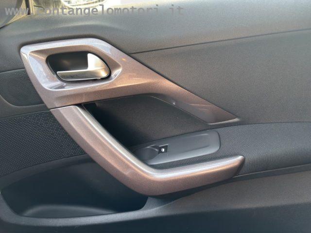 PEUGEOT 2008 1° serie 1.2 VTi 82CV Allure