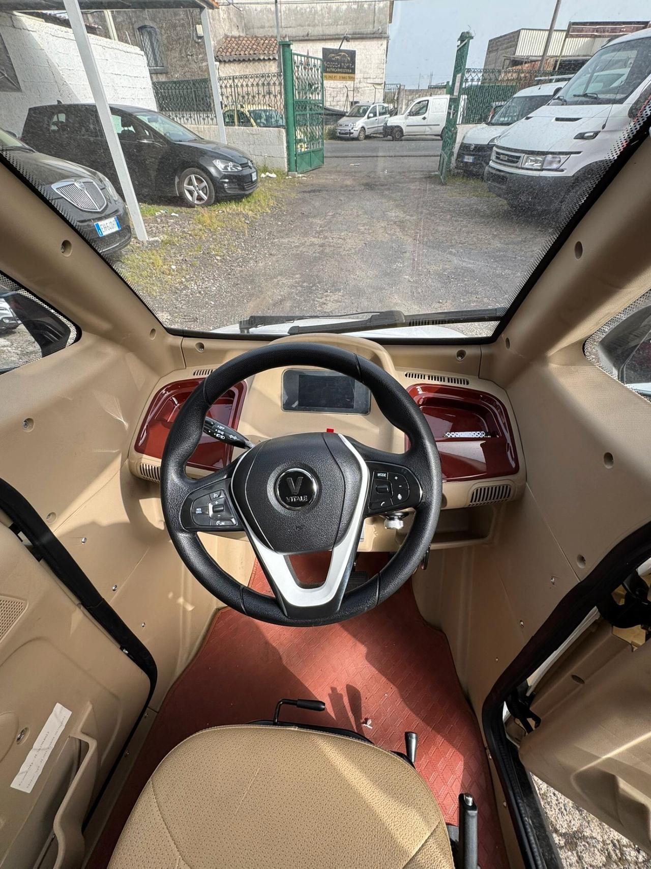 AUTO ELETTRICA GUIDA LIBERA MOB30A