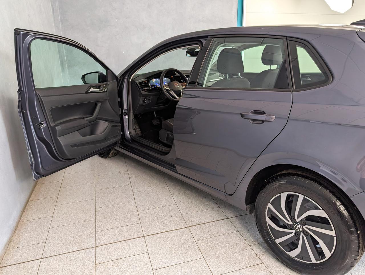 Volkswagen polo vi 1.0 TSI 95cv DSG Life