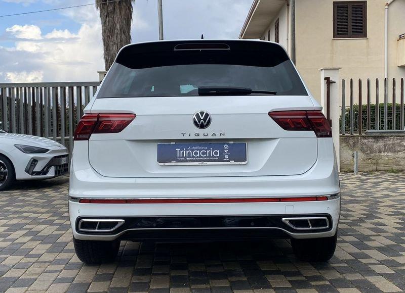 Volkswagen Tiguan R-Line 2.0 TDI 150 CV DSG