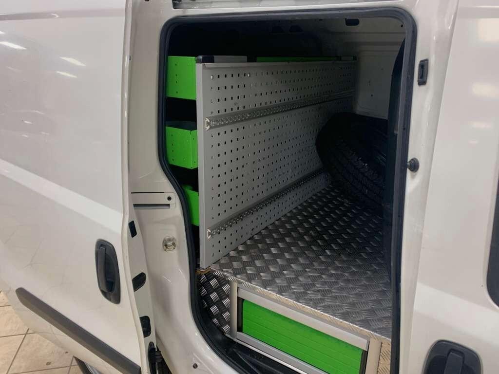 Fiat Doblò 1.4 T-Jet Natural Power *ATTREZZATO+220V*