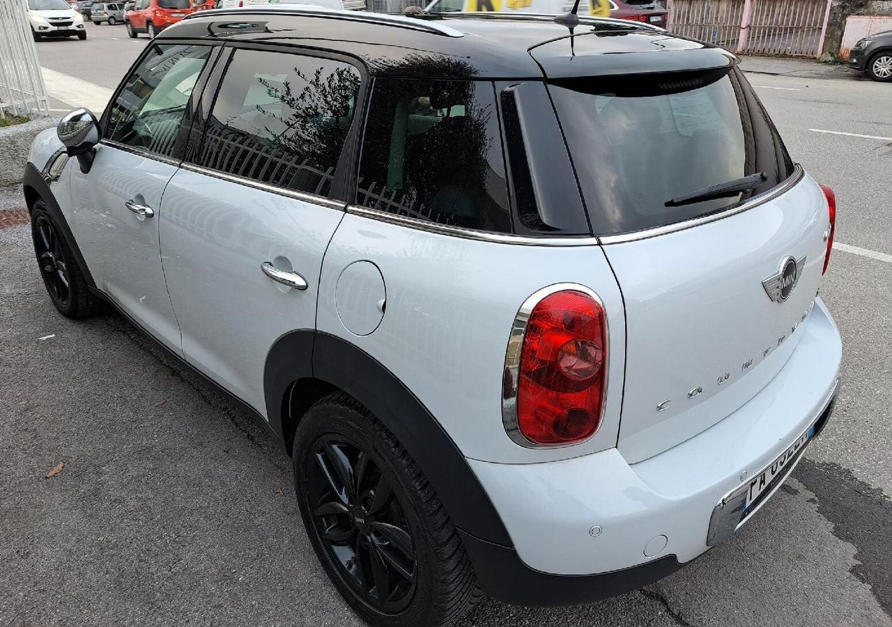 Mini Cooper Countryman 2.0 D Automatica