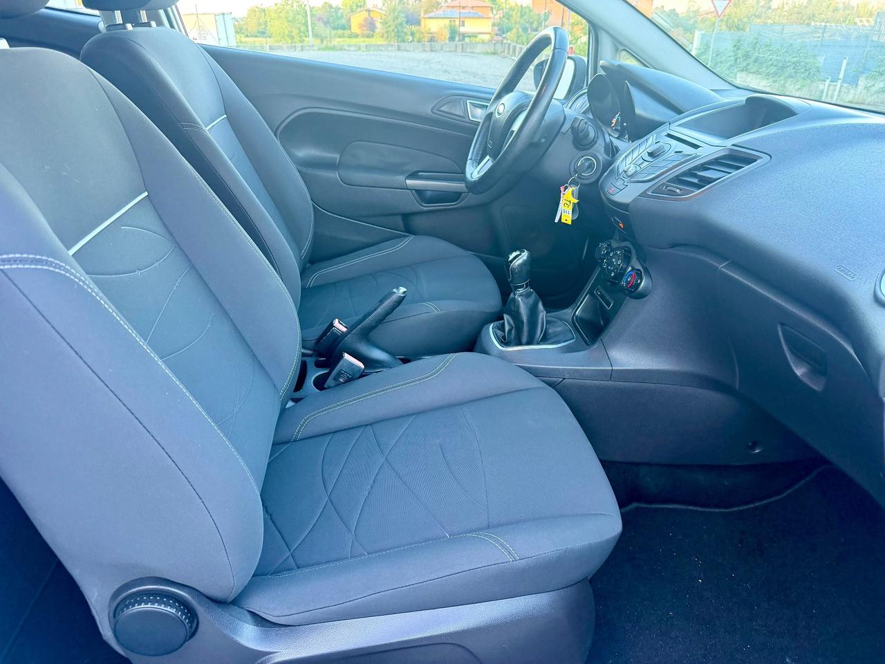 Ford Fiesta 3porte 1.0benz 2013 122.000km per neopatentati