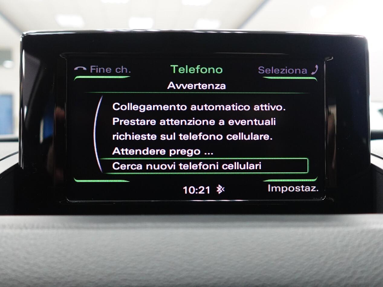 Audi Q3 2.0 TDI 120 CV S TRONIC BUSINESS