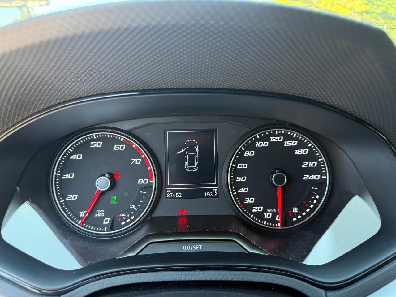 Seat Arona 1.0 TGI FR , Uniproprietario , Neopatentati