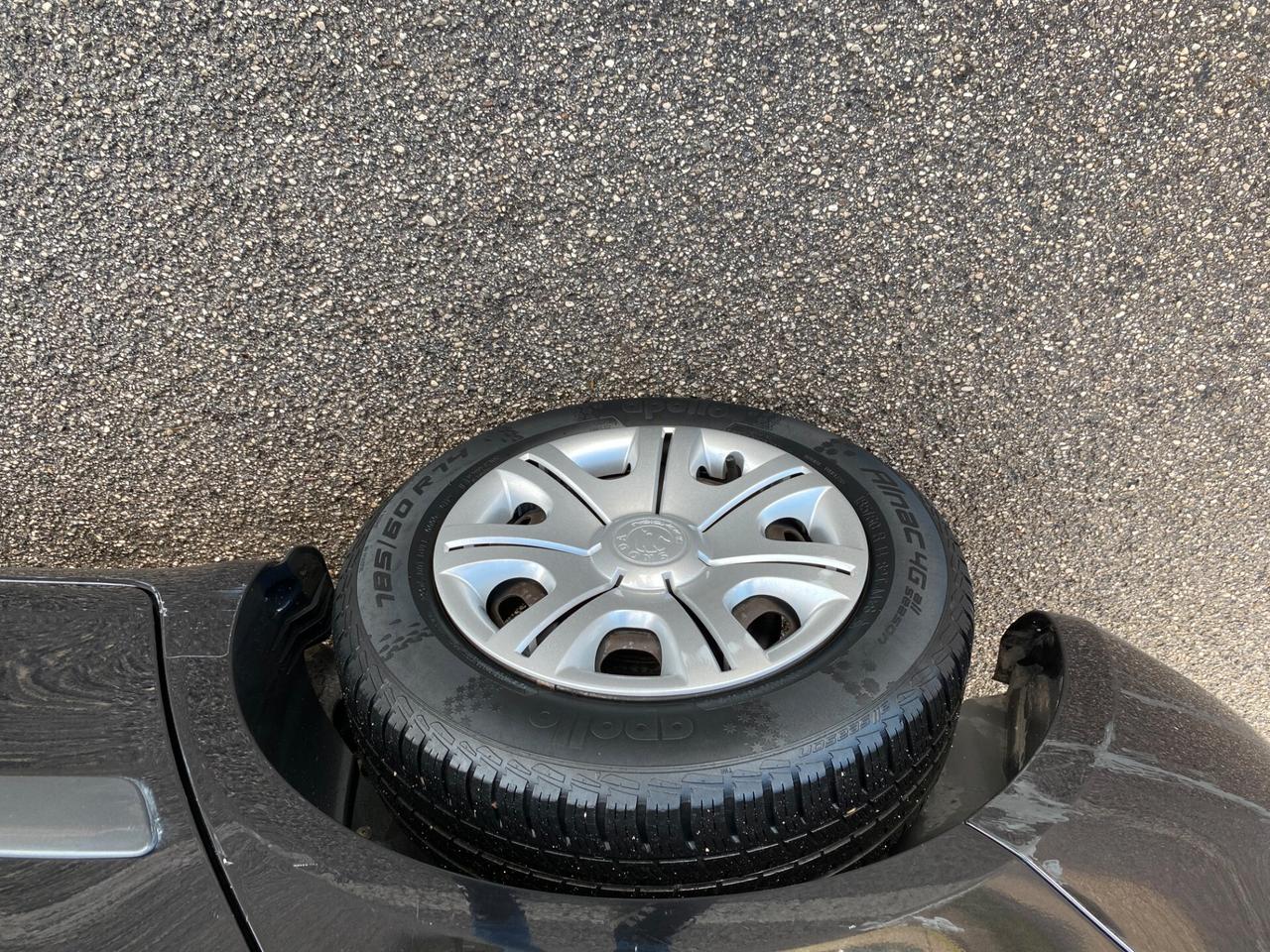 Skoda Fabia 1.2 12V 70CV 5p. Style