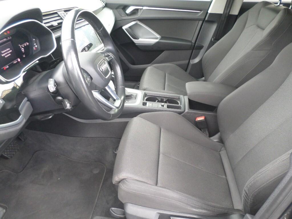 Audi Q3 SPB 35 TFSI S line edition