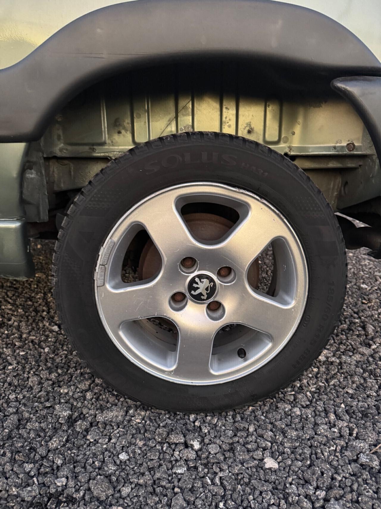 Peugeot Ranch 2.0 HDi 5p. XT