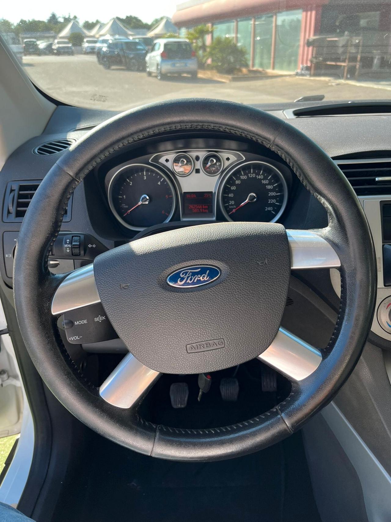 Ford Kuga 2.0 TDCi 140 CV 2WD Titanium DPF - GANCIO TRAINO