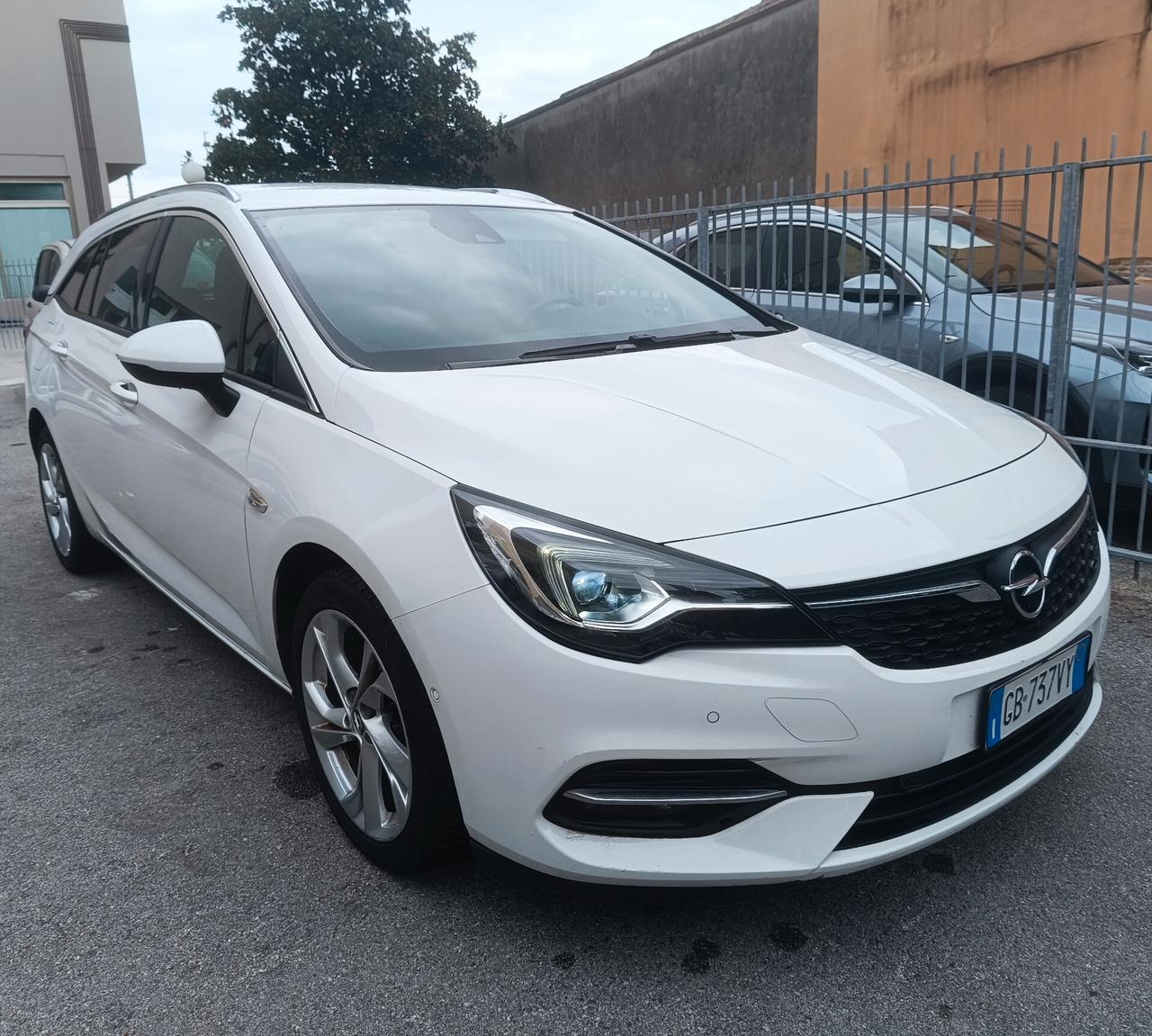 Opel Astra 1.5 CDTI Sports Tourer