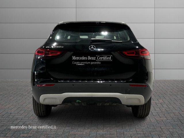 MERCEDES-BENZ GLA 250 e EQ-Power Auto Business Extra Navi