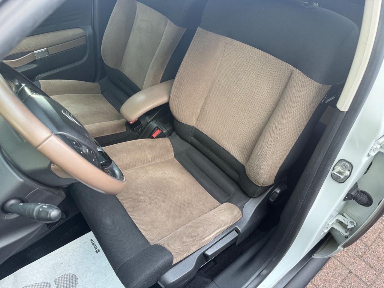 Citroen C4 Cactus PureTech 82 Shine Edition