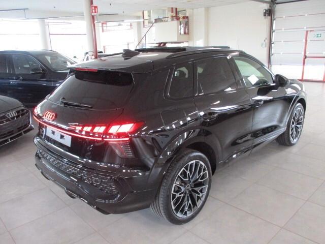 Audi Q3 Blackline 2.0 TDI 150CV S-Tronic