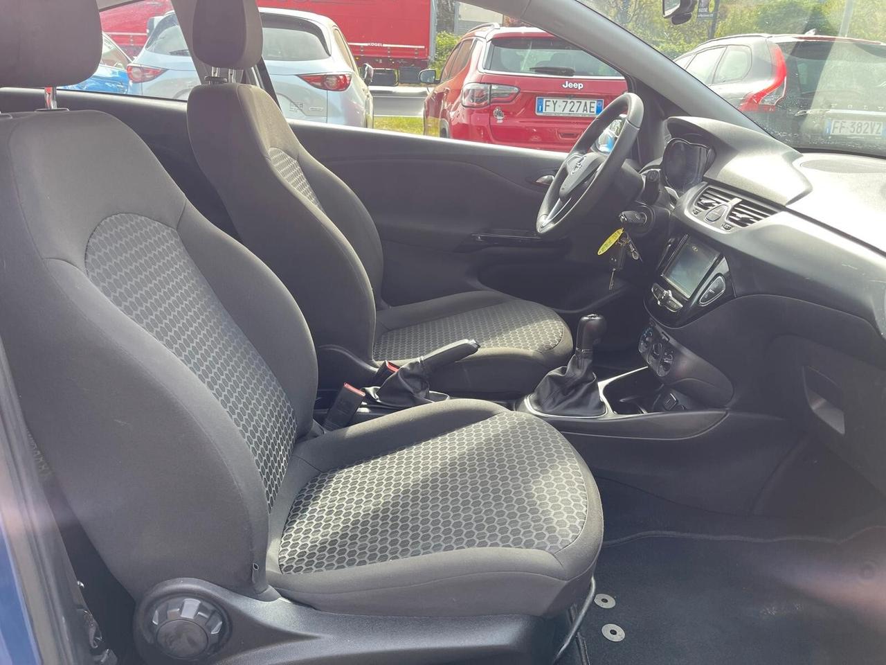 Opel Corsa 1.4 Coupé Innovation