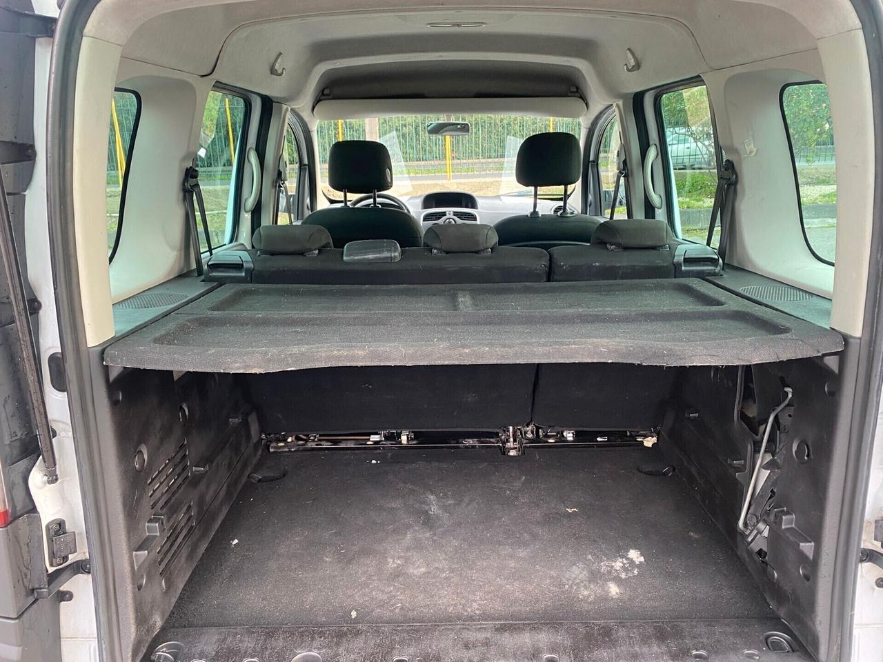 Renault Kangoo d.c.i. 5.--p.o.s.t.i.