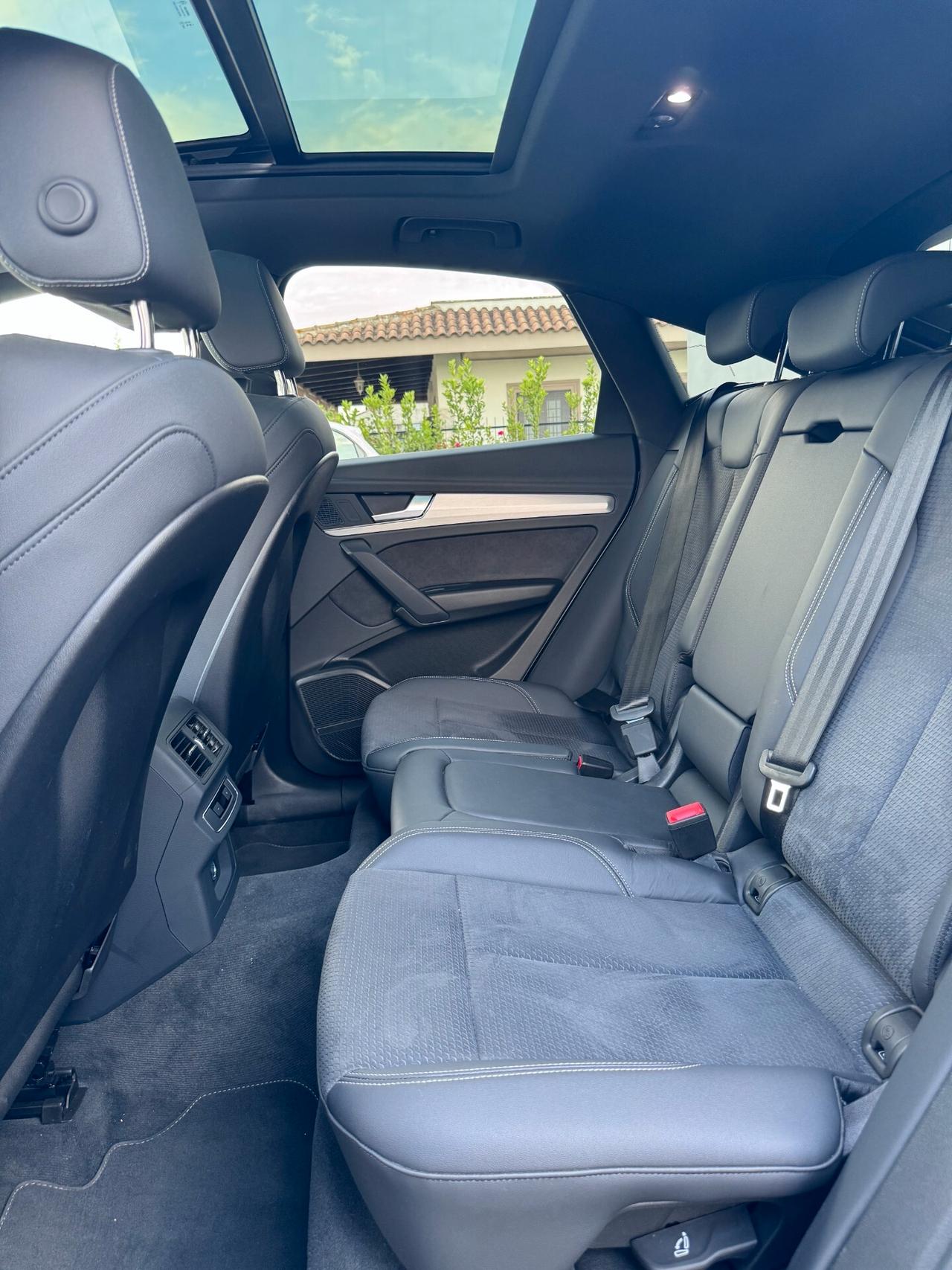 Audi Q5 40 TDI 204 CV quattro S tronic line - TETTO APRIBILE - PERFETTE CONDIZIONI