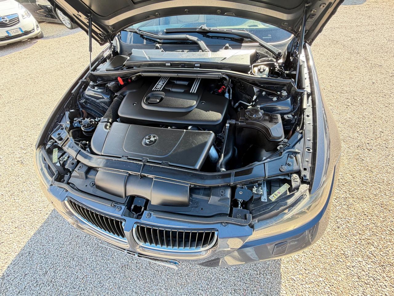 Bmw 320d Touring 163 cv 334.623 km pelle/xenon