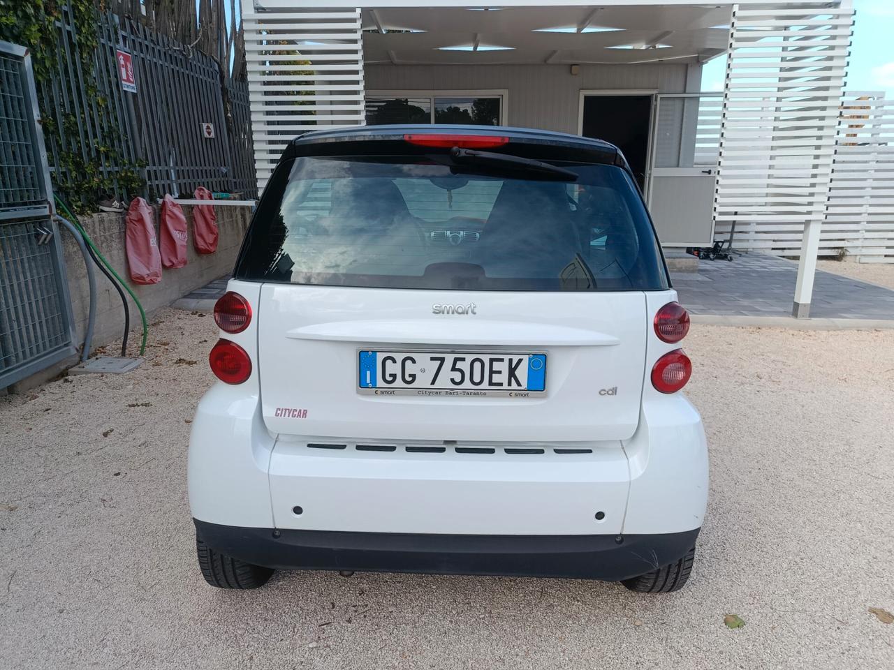 Smart ForTwo 800 40 kW coupé pure cdi