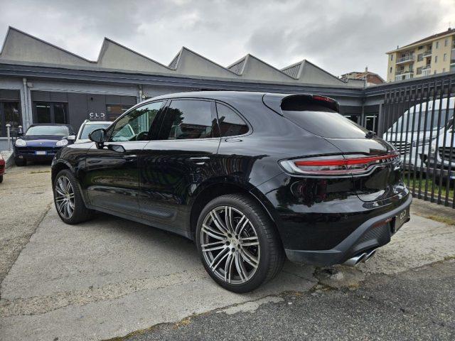 PORSCHE Macan 2.0