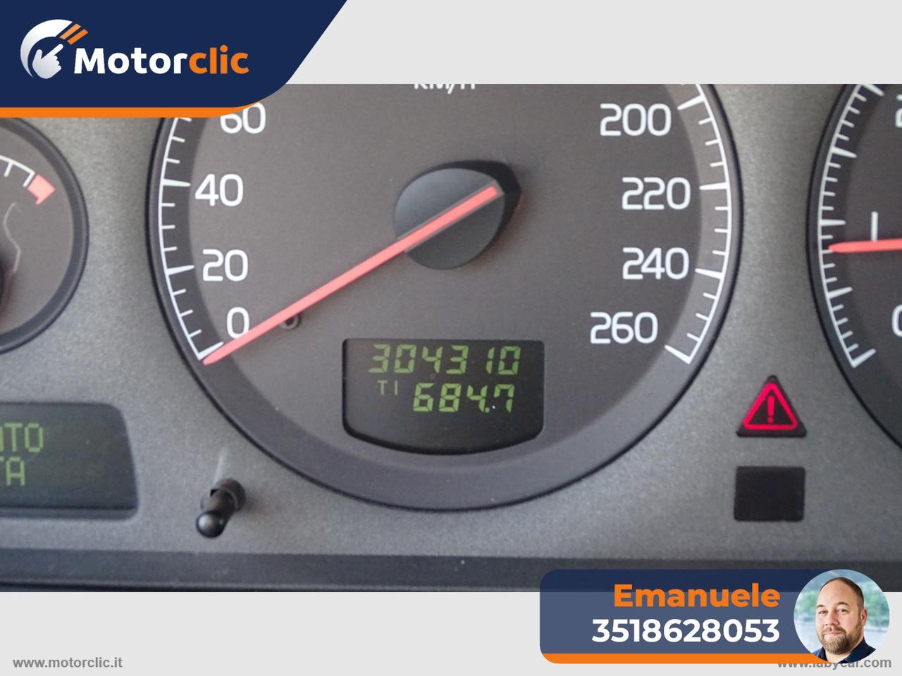 VOLVO V70 2.4 T AWD XC