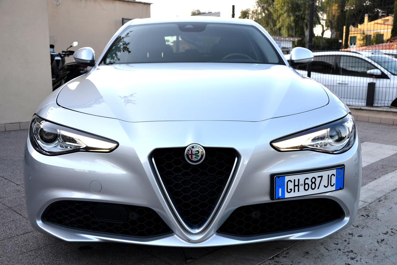 Alfa Romeo Giulia 2.2 160CV AT8 ROSSO EDIZIONE *PAD.F1-NAV-LED-TELEC