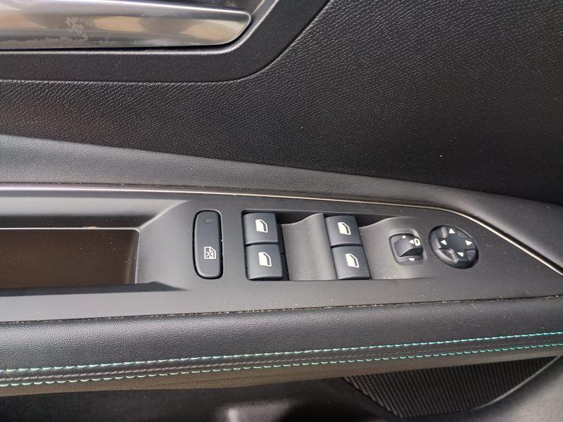 PEUGEOT 3008 II 2021 - 3008 1.5 bluehdi Allure Pack s&s 130cv eat8