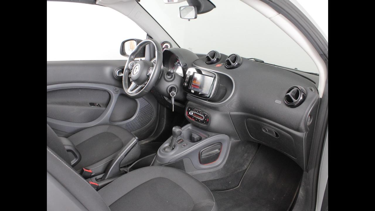 SMART Fortwo III 2015 Cabrio - Fortwo Cabrio 0.9 t Passion 90cv twinamic my18