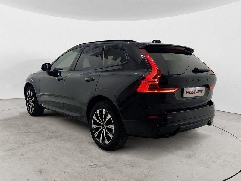 Volvo XC60 XC60 B5 AWD automatico Plus Dark