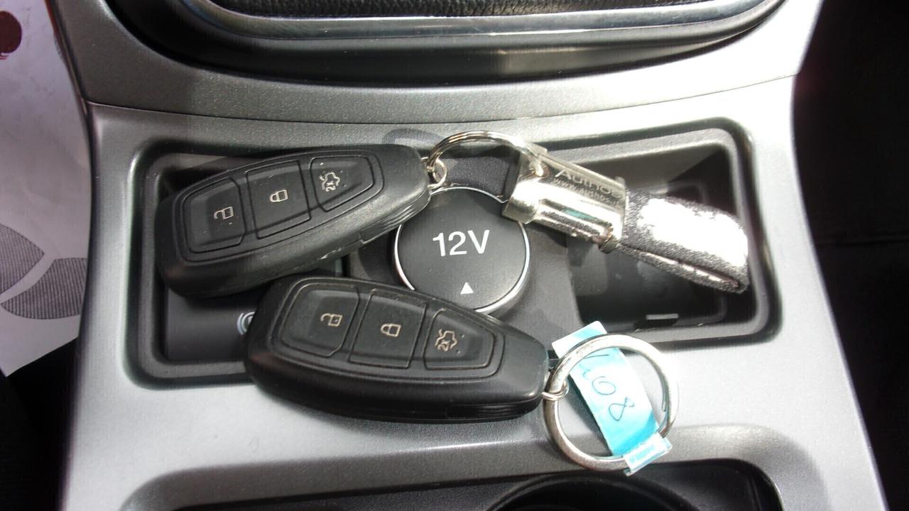 Ford Kuga 2.0 TDCI 120 CV S&S 2WD Business