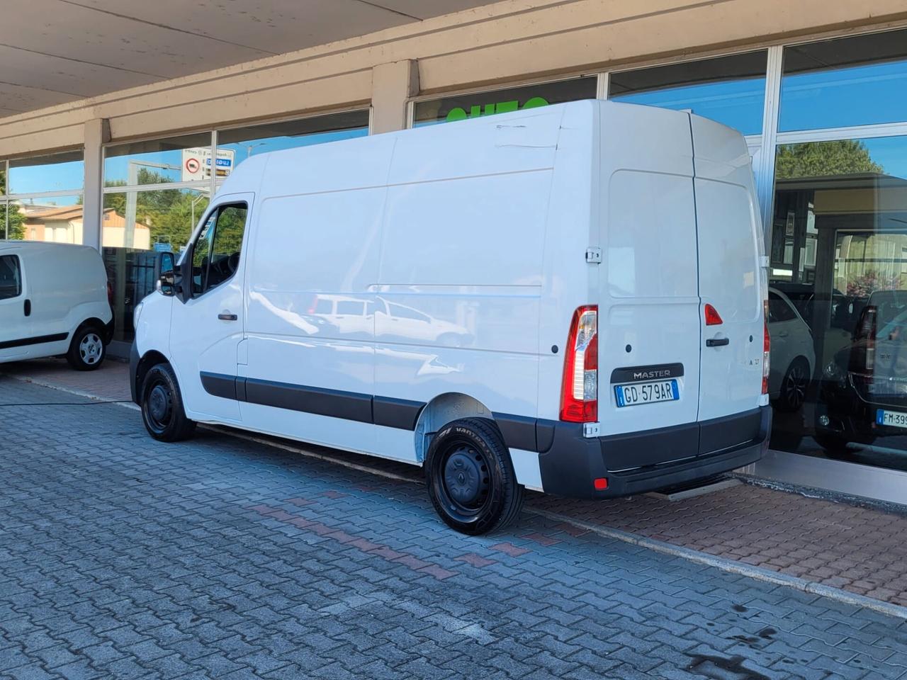 Renault Master T33 2.3 dCi H2 L2 Furgone Energy Ice