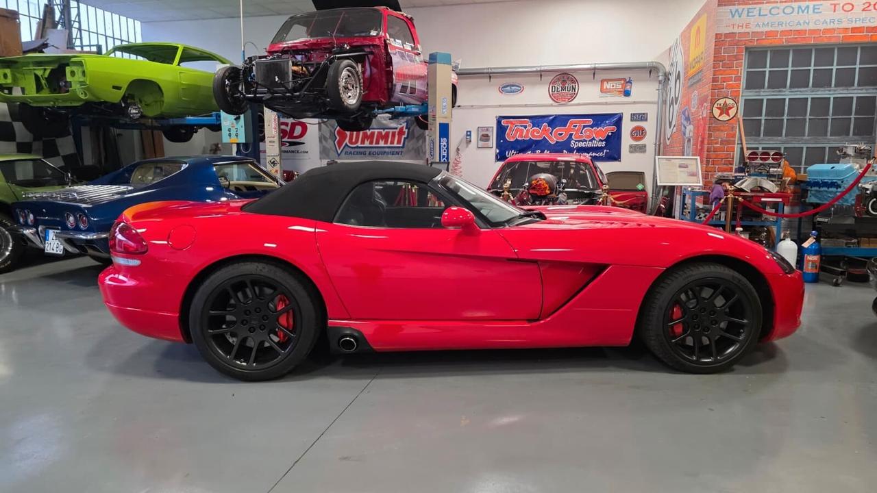 Dodge Viper SRT 10 2004
