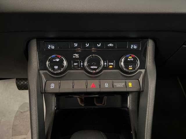 SKODA Karoq 1.6 TDI SCR DSG S-Tech