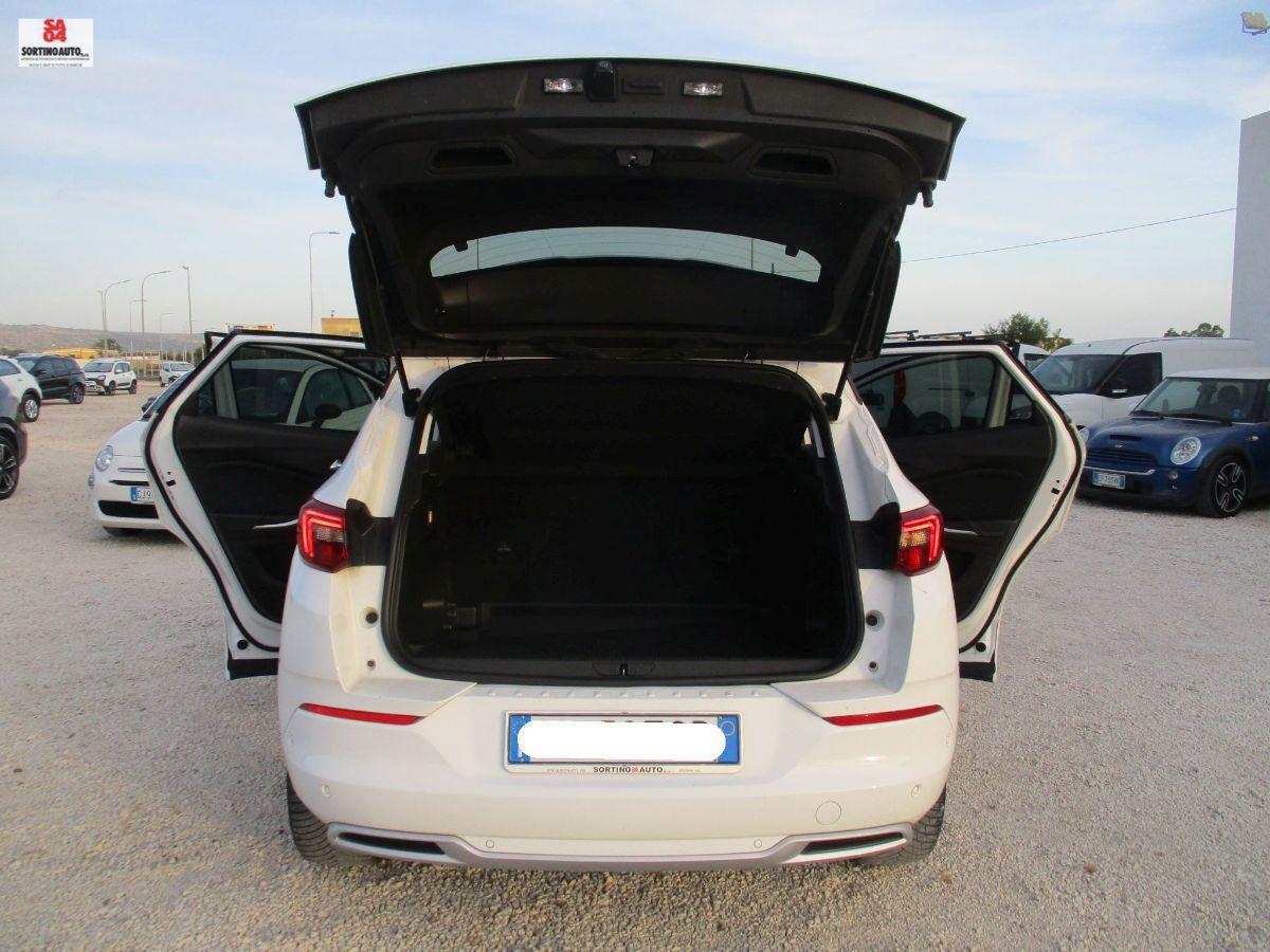 OPEL Grandland X 1.5 diesel S&S aut. Business ELEG. 2022