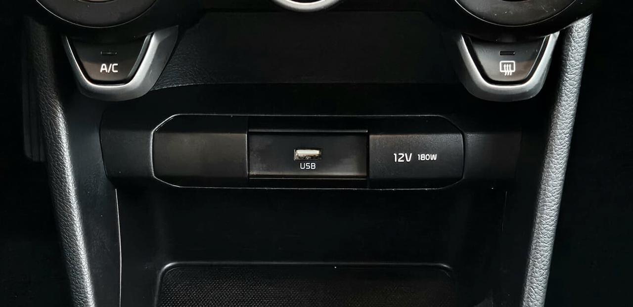 Kia Picanto 1.0 benzina X Line