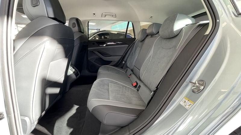 Volkswagen Passat 1.5 TSI eHybrid 204 CV DSG Business